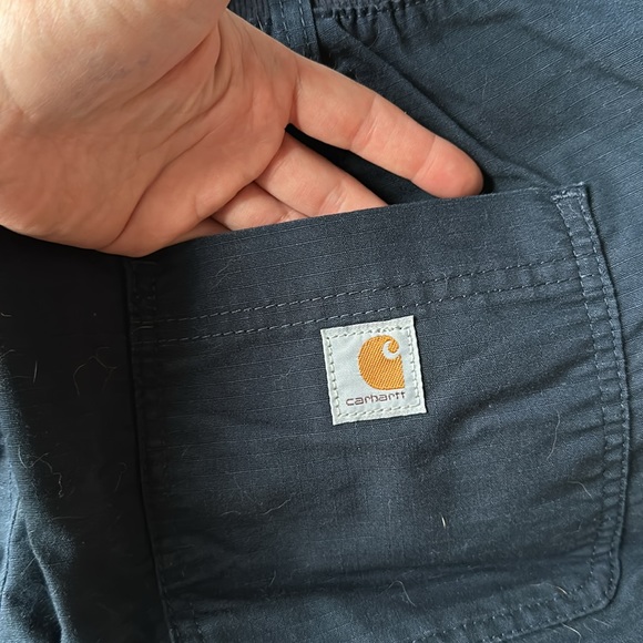 Carhartt Navy Shorts - Picture 5 of 6